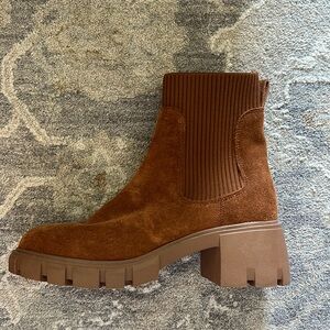 Steve Madden Suede Hayle Boot